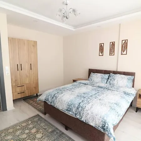 Havuzlu Lux Apart *