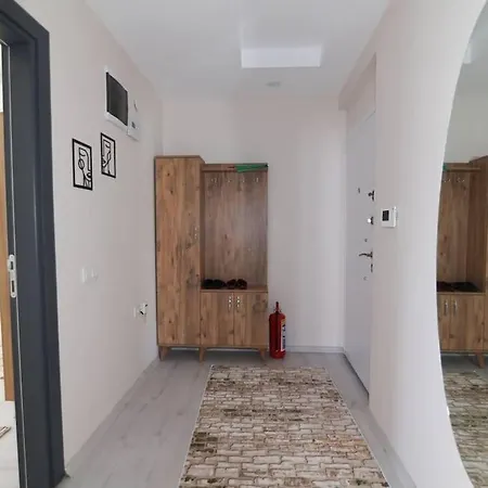 Havuzlu Lux Apart
